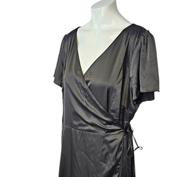 Baltic Born Silky V-Neck High Low Wrap Dress Size XXL Black Satin Short Sleeve - Picture 5 of 10